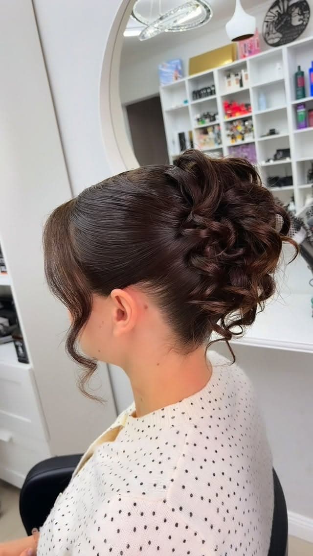 Lucrare realizată la Alexandra Chiata Beauty Salon 7